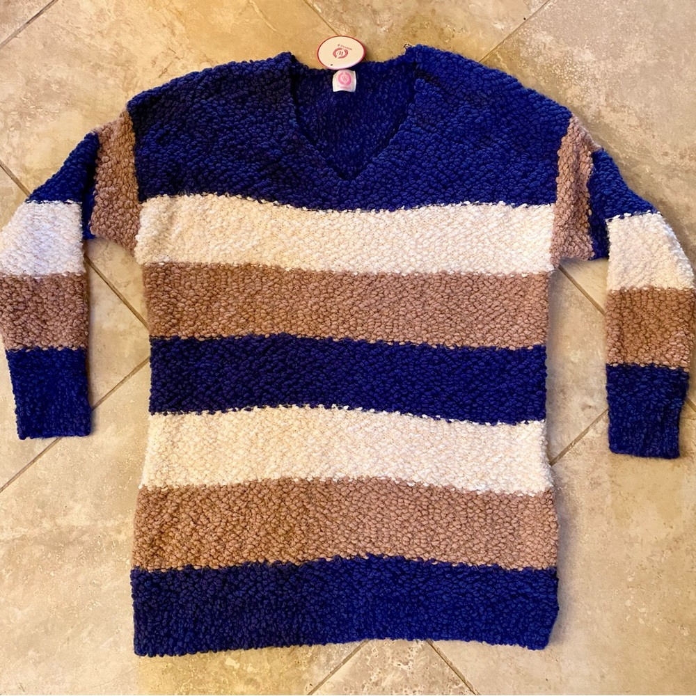 Color Block Popcorn Sweater - Picture 6 of 8